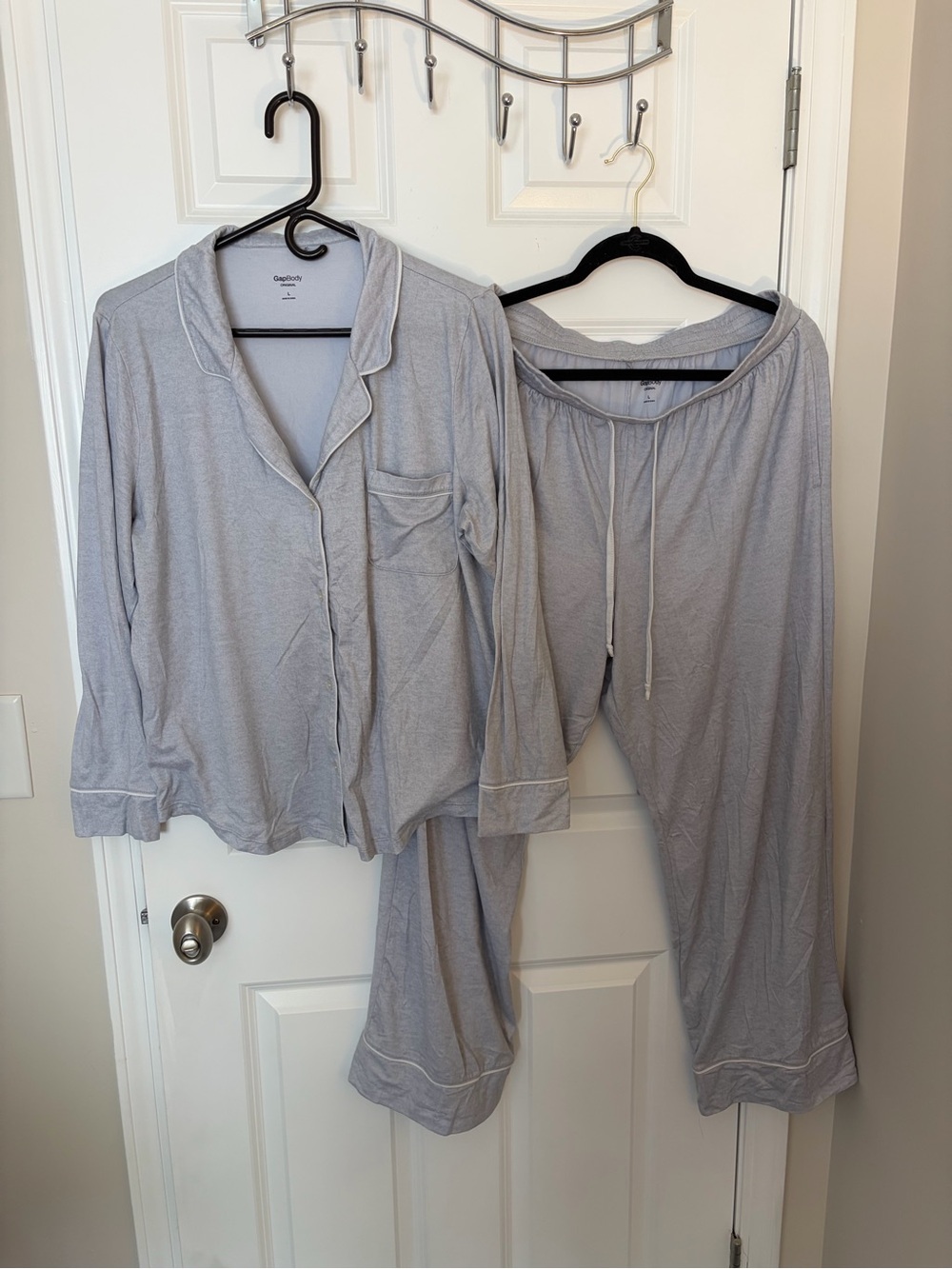 GAP Body Gray Women's Pajama Set - Long Sleeve Top & Drawstring Pants So Soft! L